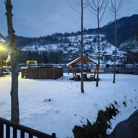 Vikendica Mihic Villa Zvornik Exterior photo