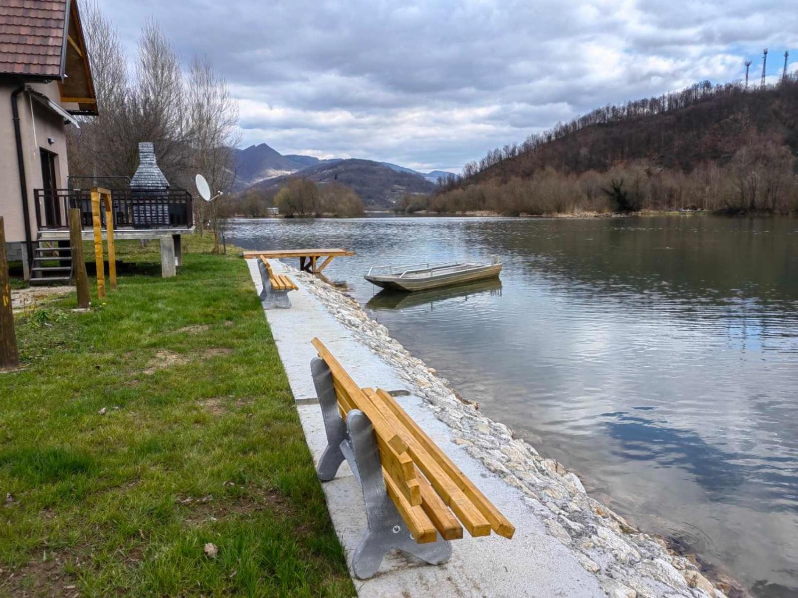 Vikendica Mihic Villa Zvornik Exterior photo