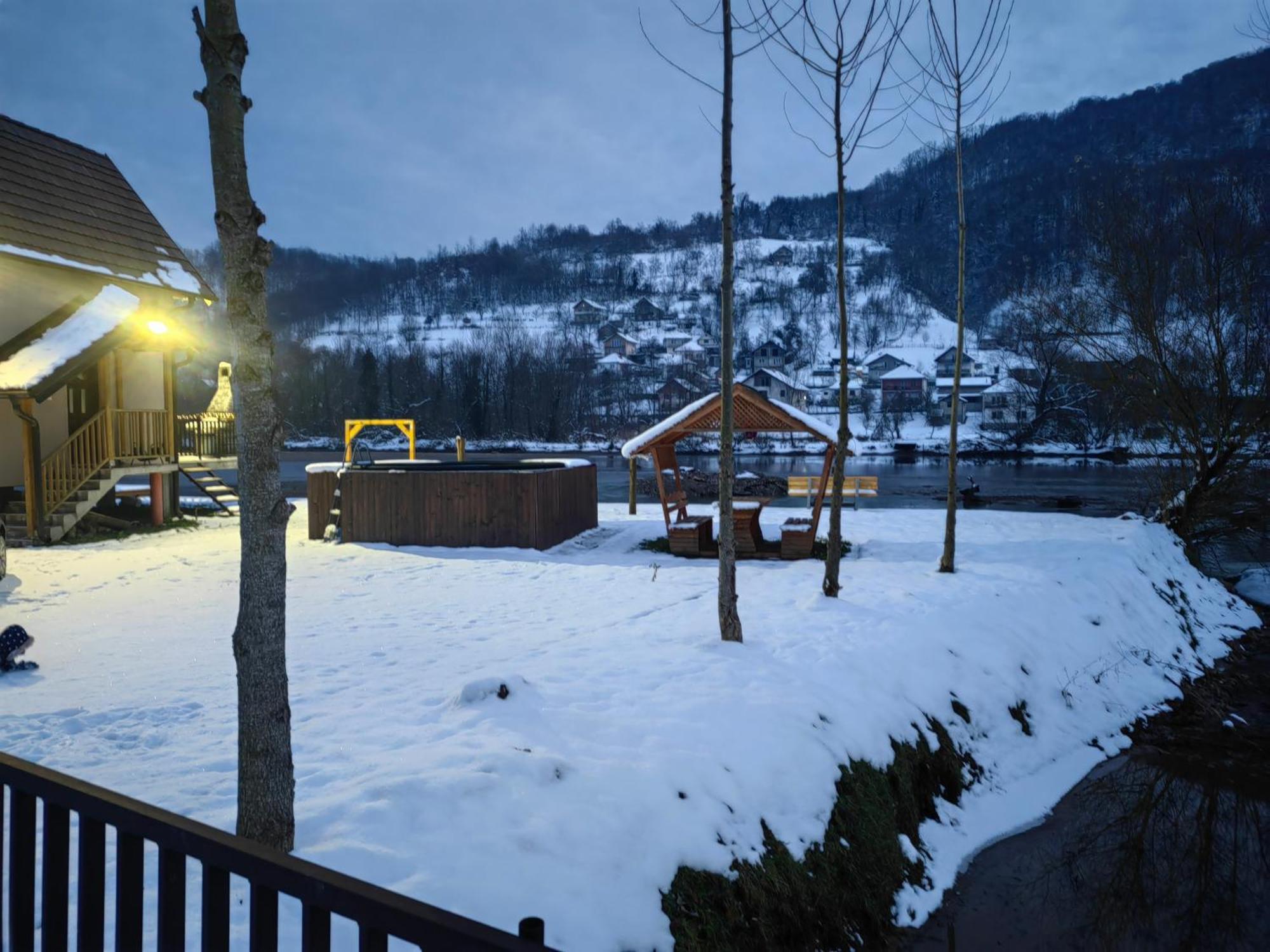 Vikendica Mihic Villa Zvornik Exterior photo